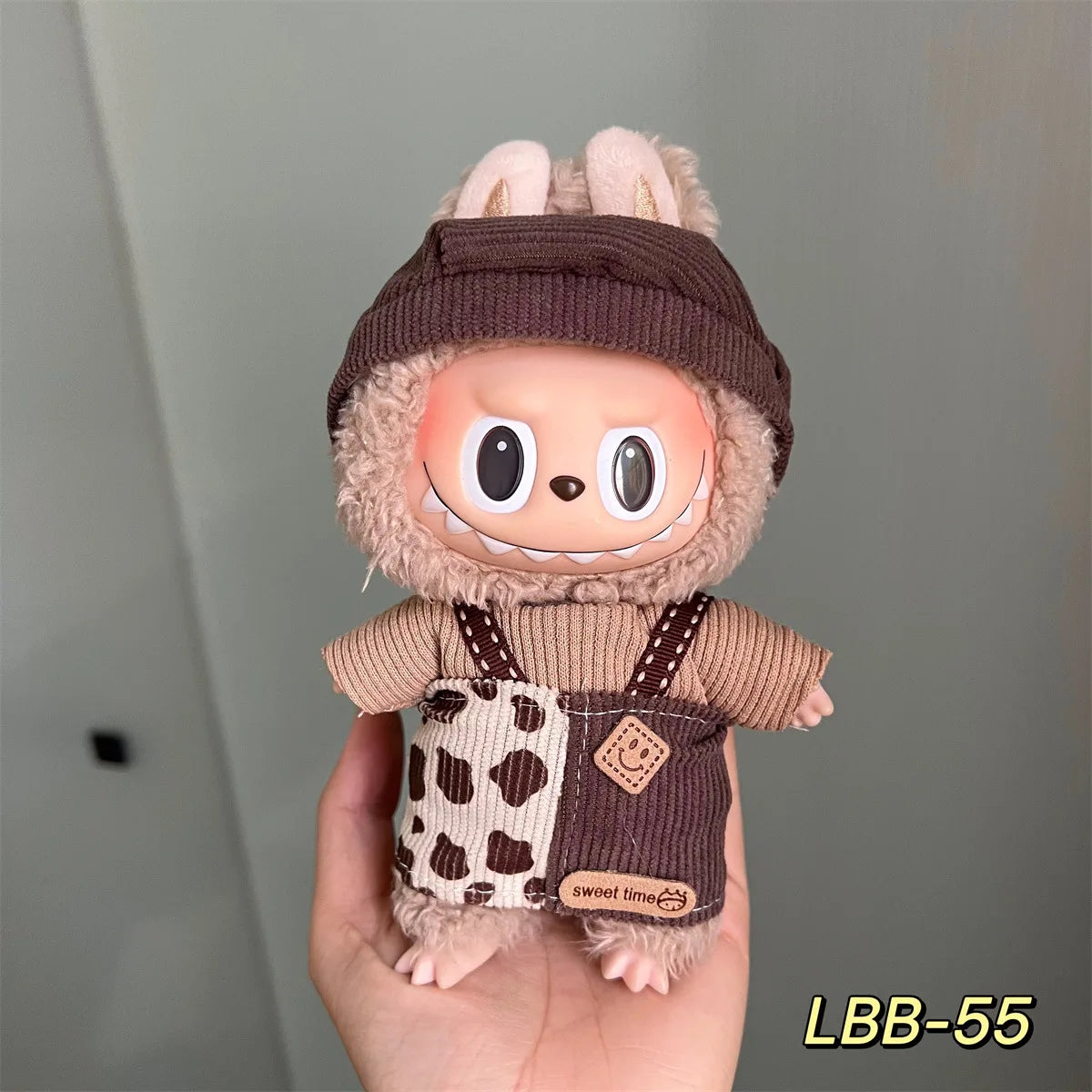 3v Labubu PopMart Original Luxury Labubu Clothes and Doll Outfit with Mini Monster Doll Accessories Blind Box Authentic