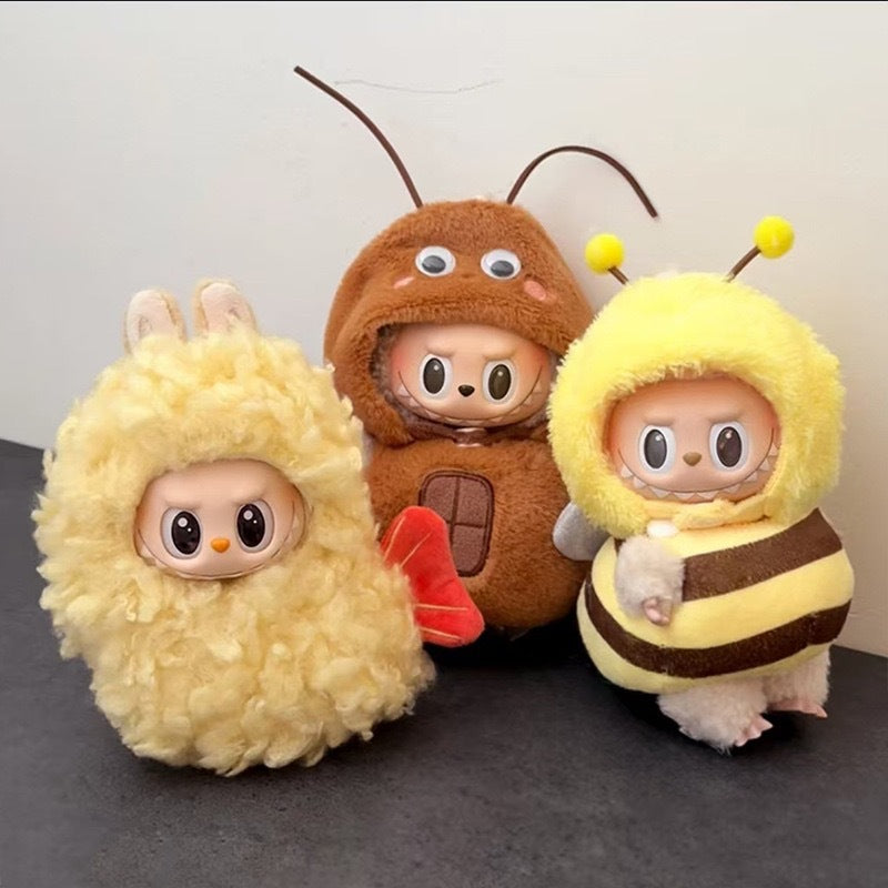 Labubu 17cm pendant cockroach baby clothes keychain Labubu doll one-piece fried shrimp cute accessories clothes only