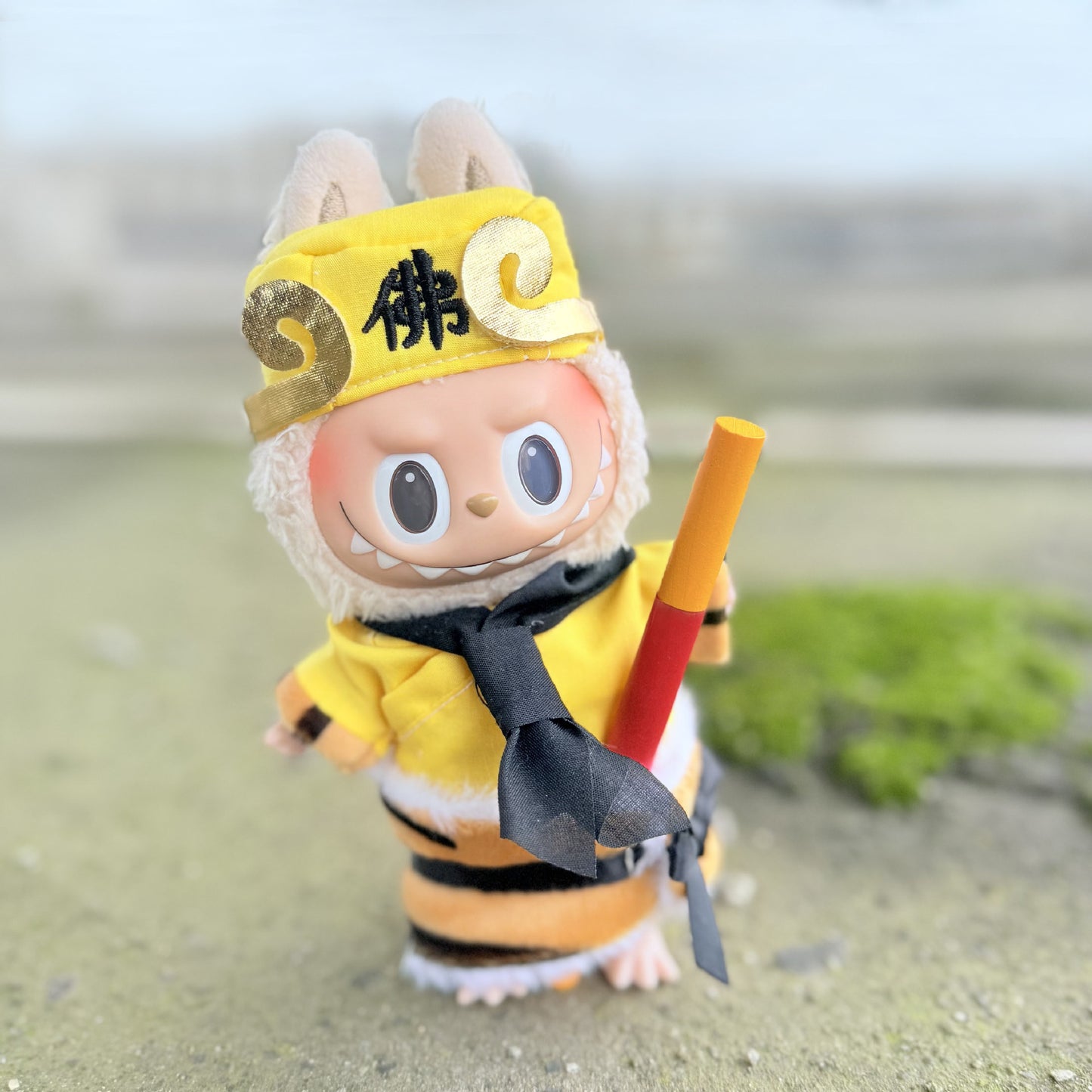 Labubu clothes pendant Labubu sitting party baby clothes Tang monk eight precepts suit