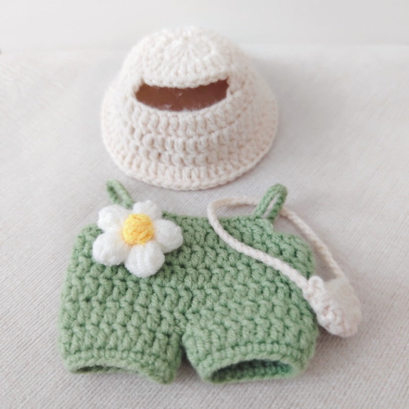 New product hand-crocheted POP MART Labubu baby clothes are suitable for cute factory direct sales wholesale
