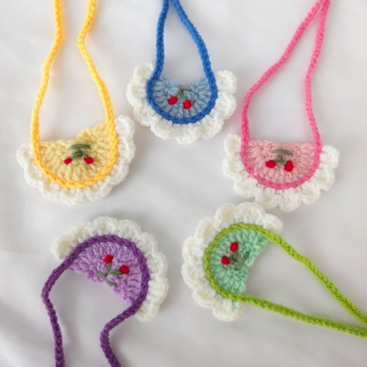 New product hand-crocheted POP MART Labubu baby clothes are suitable for cute factory direct sales wholesale