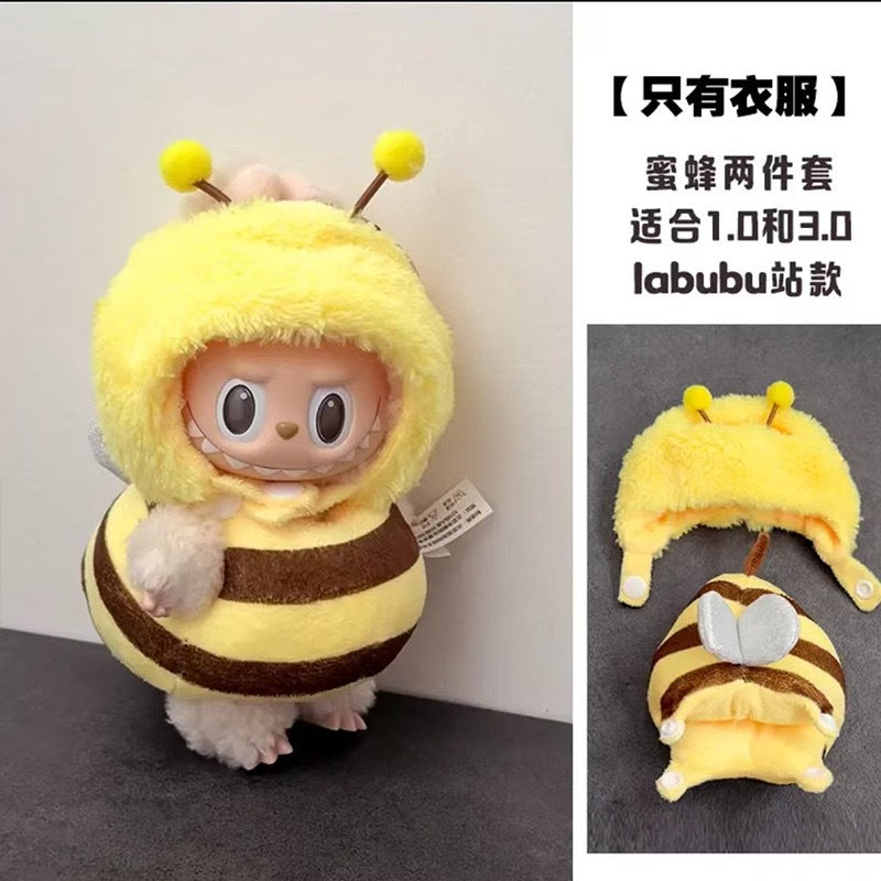 Labubu 17cm pendant cockroach baby clothes keychain Labubu doll one-piece fried shrimp cute accessories clothes only